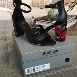 Kenneth Cole Reaction Lolita 2 heels